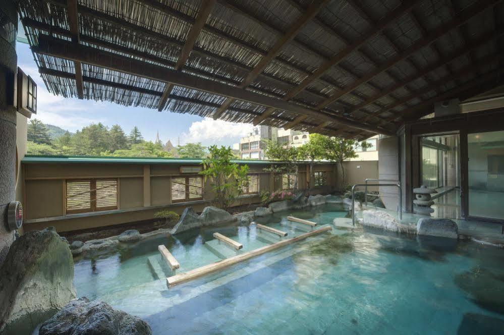 Отель Fujisan Onsen Bessho Sasa Фудзиёсида Экстерьер фото