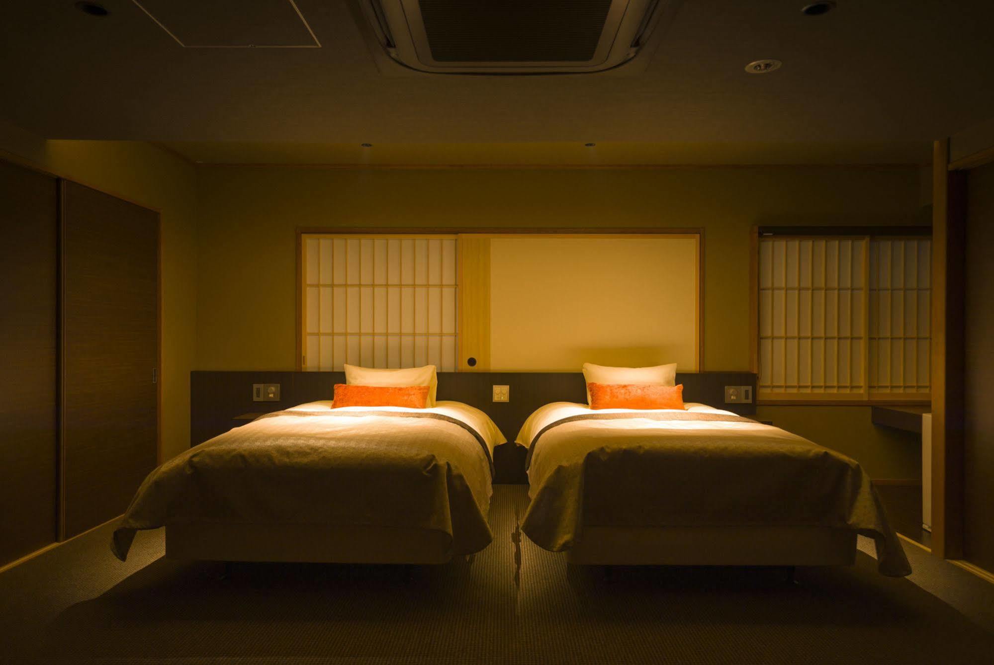 Отель Fujisan Onsen Bessho Sasa Фудзиёсида Экстерьер фото